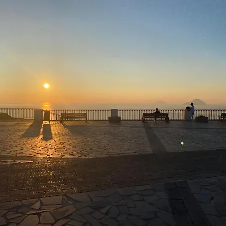 Centro Storico Flat 7 Mins From Port Appartement Lipari (Isola Lipari)