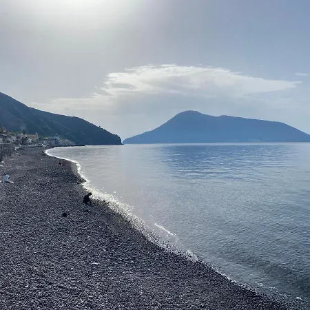 Centro Storico Flat 7 Mins From Port Appartement