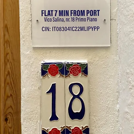 Centro Storico Flat 7 Mins From Port Appartement Lipari (Isola Lipari)