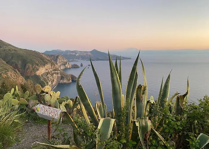 Centro Storico Flat 7 Mins From Port Lägenhet Lipari (Isola Lipari)